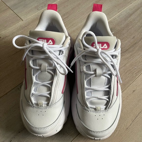 Pink and Grey FILA shoes - Picture 2 of 6